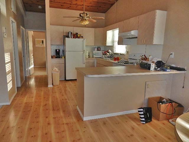 28568 Peg Leg Road Summerland Key, FL 33042 - Photo 5 of 16 1 kitchen