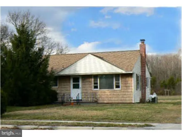 $235,000 | 555 Irving Avenue, Bridgeton, NJ 08302