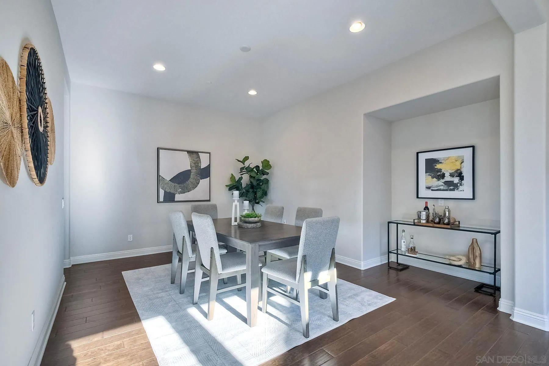 15738 Tanner Ridge Road San Diego, CA 92127 - Photo 8 of 40 Gallery Image 8