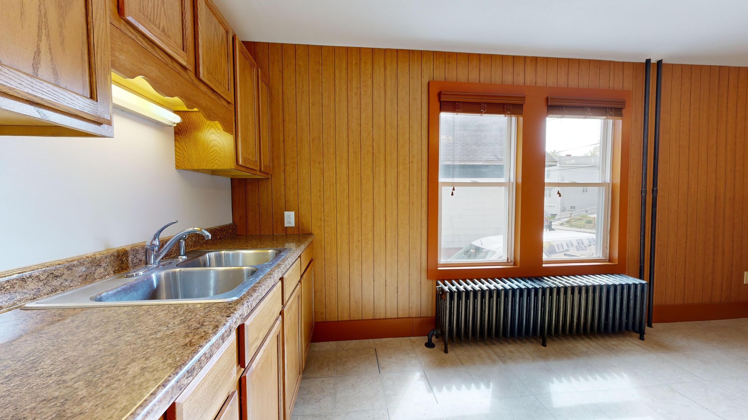 41 Spring Street Lewiston, ME 04240 - Photo 4 of 63 41-Spring-Street-Lewiston-ME-04240-05202