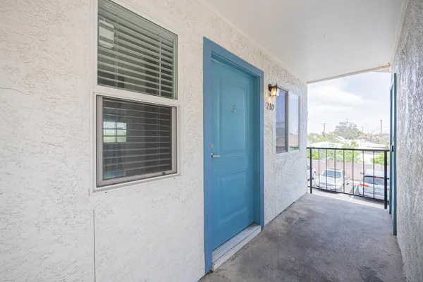 $895 | 349 North 11th Street, Unit 210, Phoenix, AZ 85006