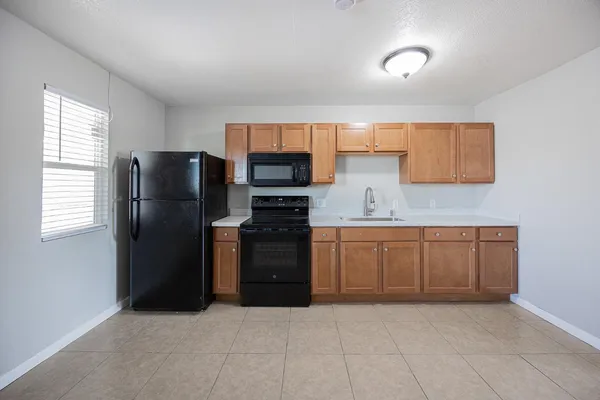 $895 | 349 North 11th Street, Unit 210, Phoenix, AZ 85006