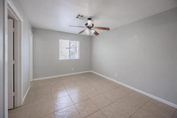 $895 | 349 North 11th Street, Unit 210, Phoenix, AZ 85006
