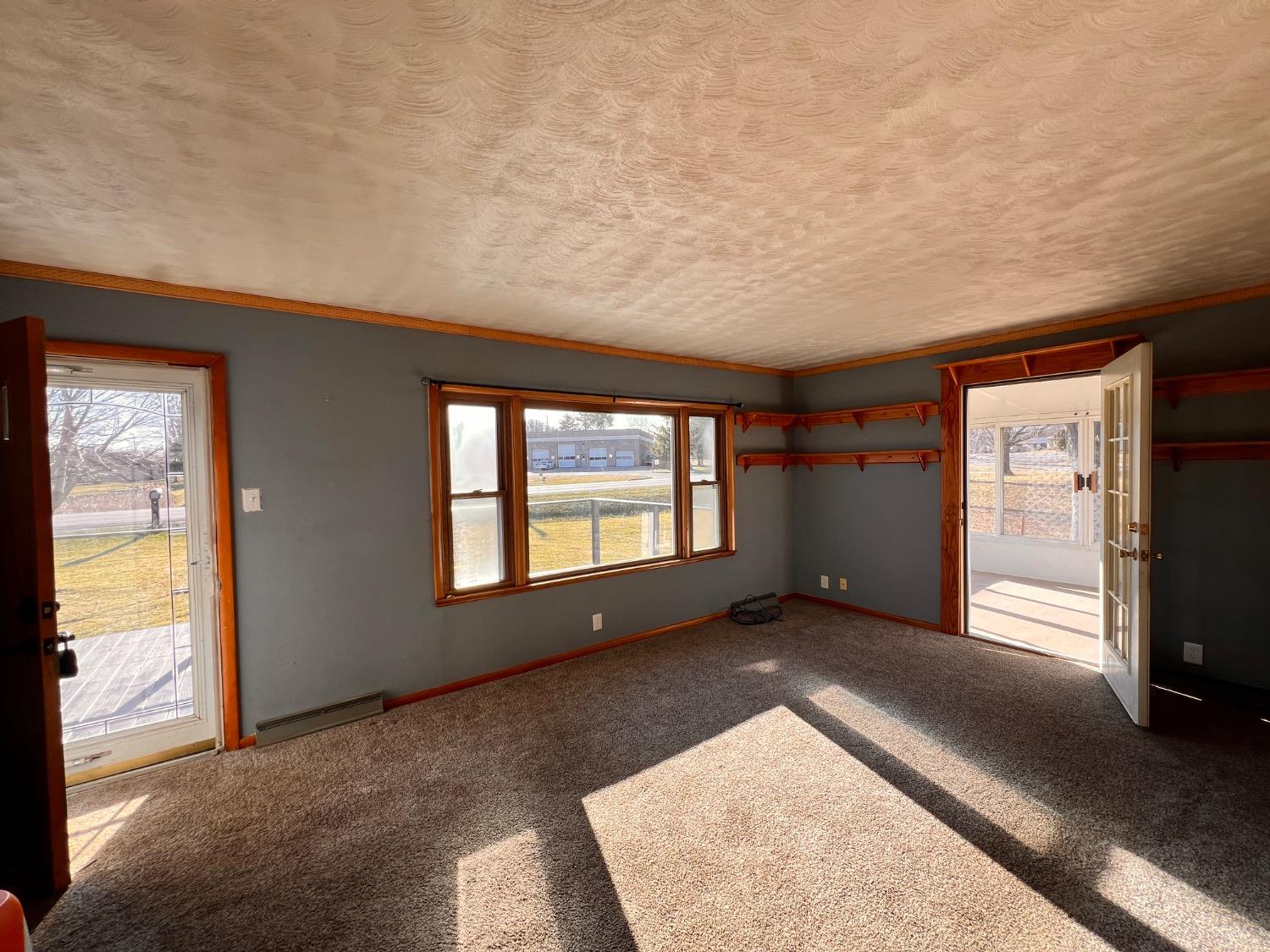 926 Highway 129 Versailles, IN 47042 - Photo 12 of 36