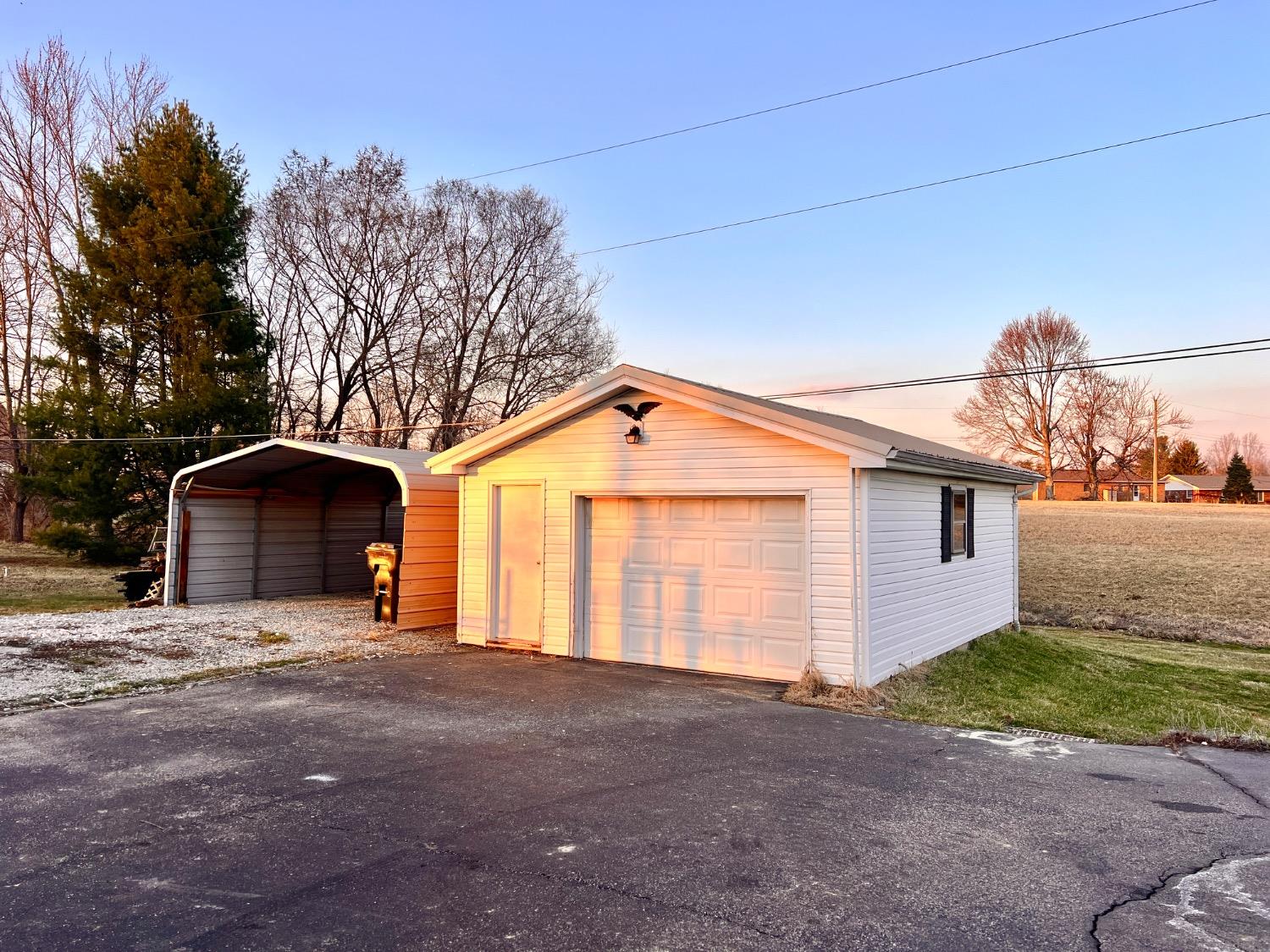 926 Highway 129 Versailles, IN 47042 - Photo 32 of 36