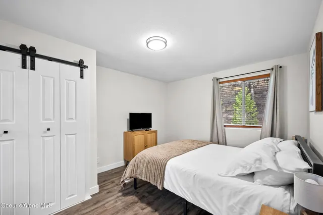 $278,000 | 43143 Riverview Drive, Unit 9, Kingston, ID 83839