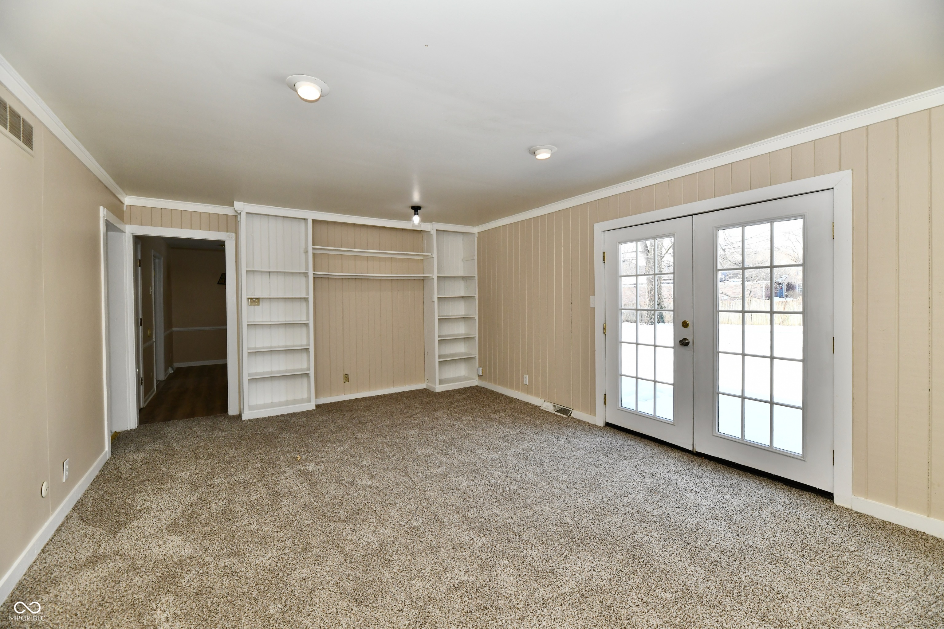 7340 Cape Cod Circle Indianapolis, IN 46220 - Photo 11 of 34