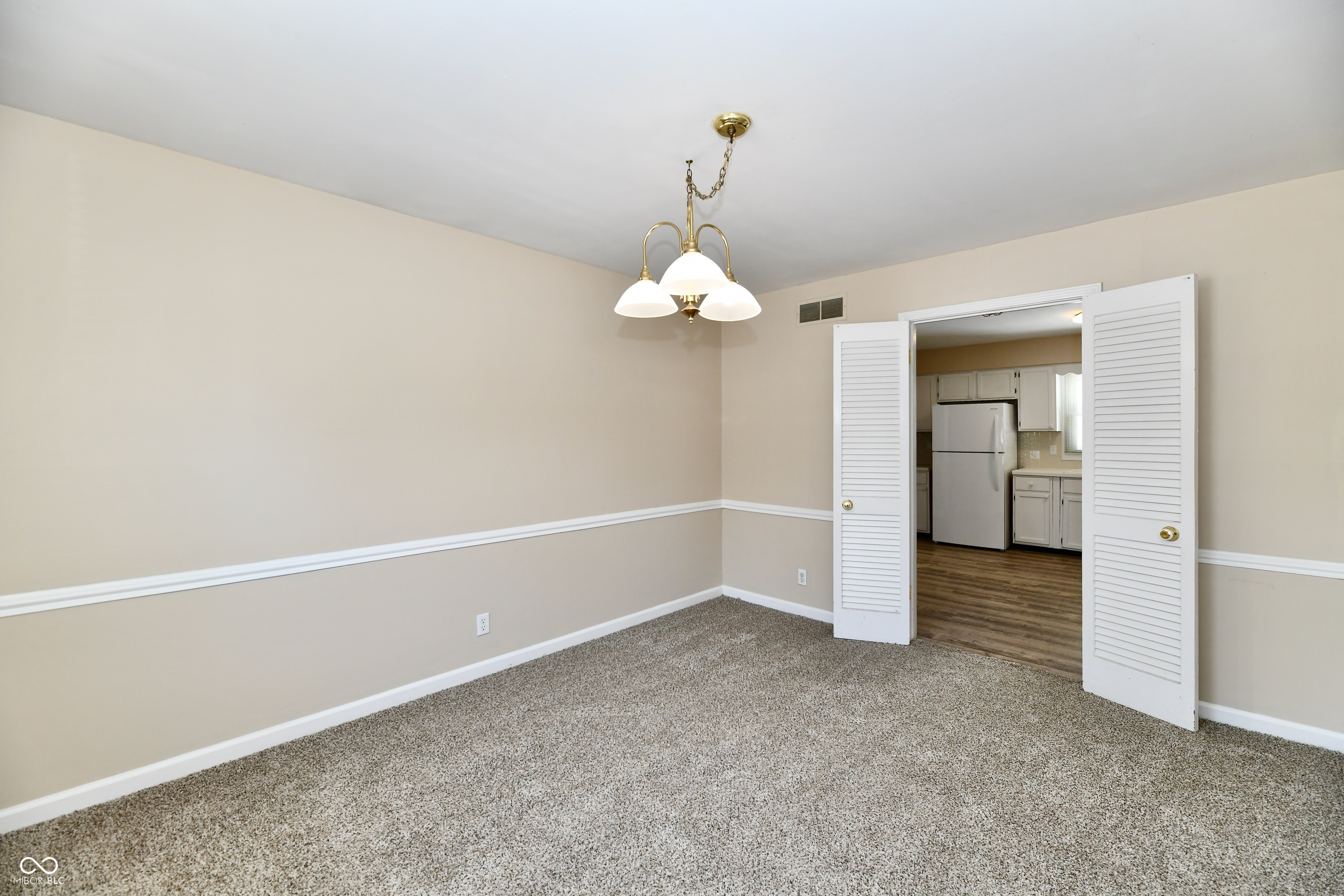 7340 Cape Cod Circle Indianapolis, IN 46220 - Photo 12 of 34