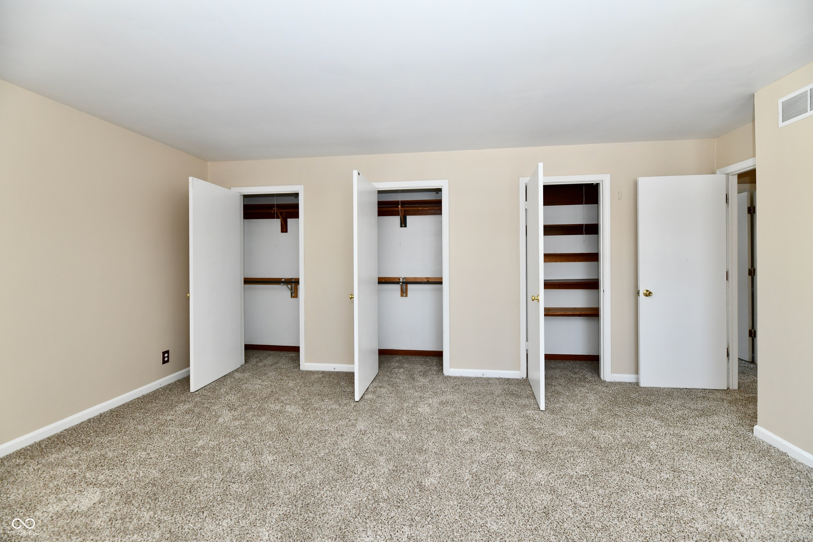 7340 Cape Cod Circle Indianapolis, IN 46220 - Photo 24 of 34