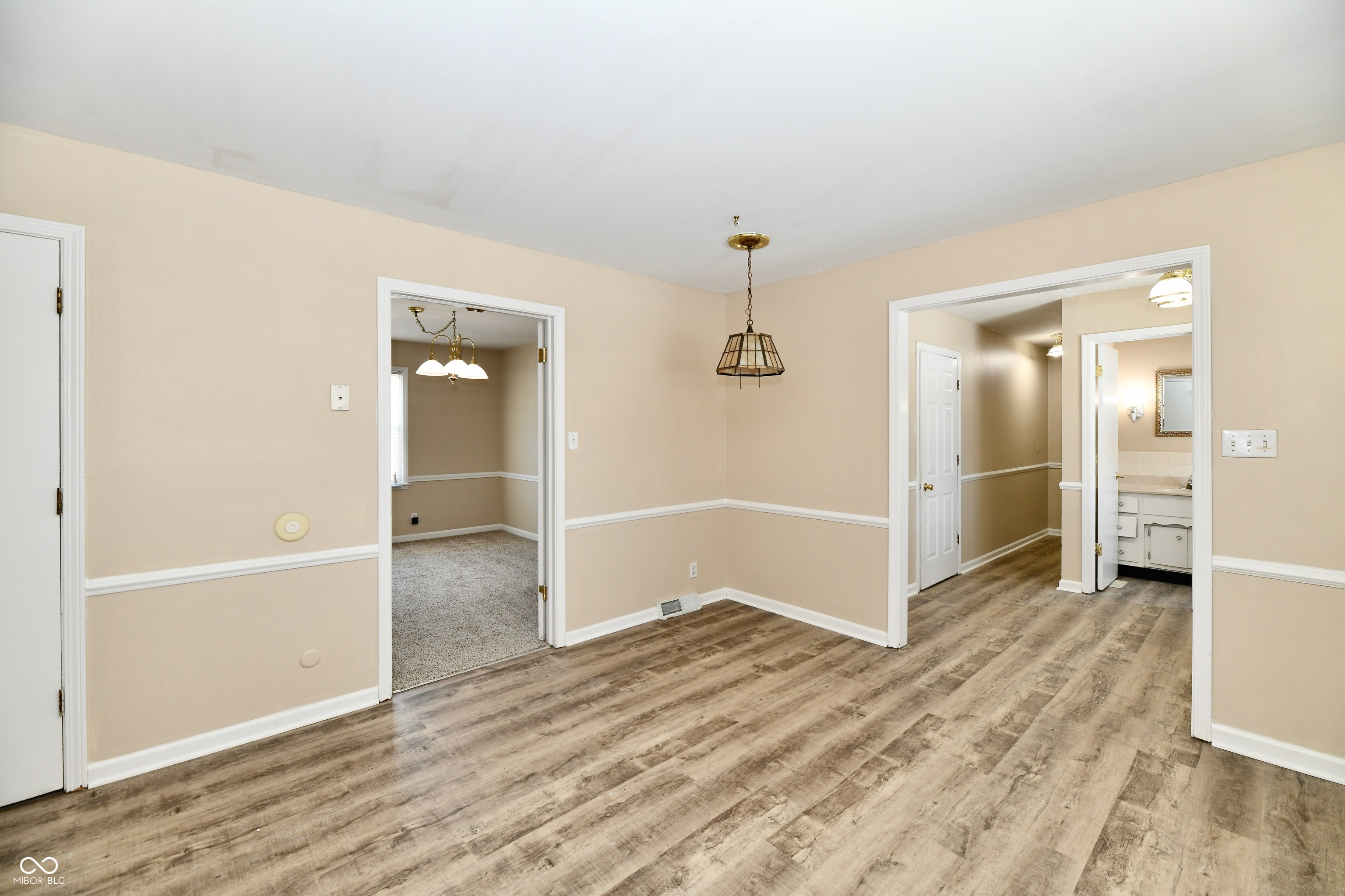 7340 Cape Cod Circle Indianapolis, IN 46220 - Photo 6 of 34