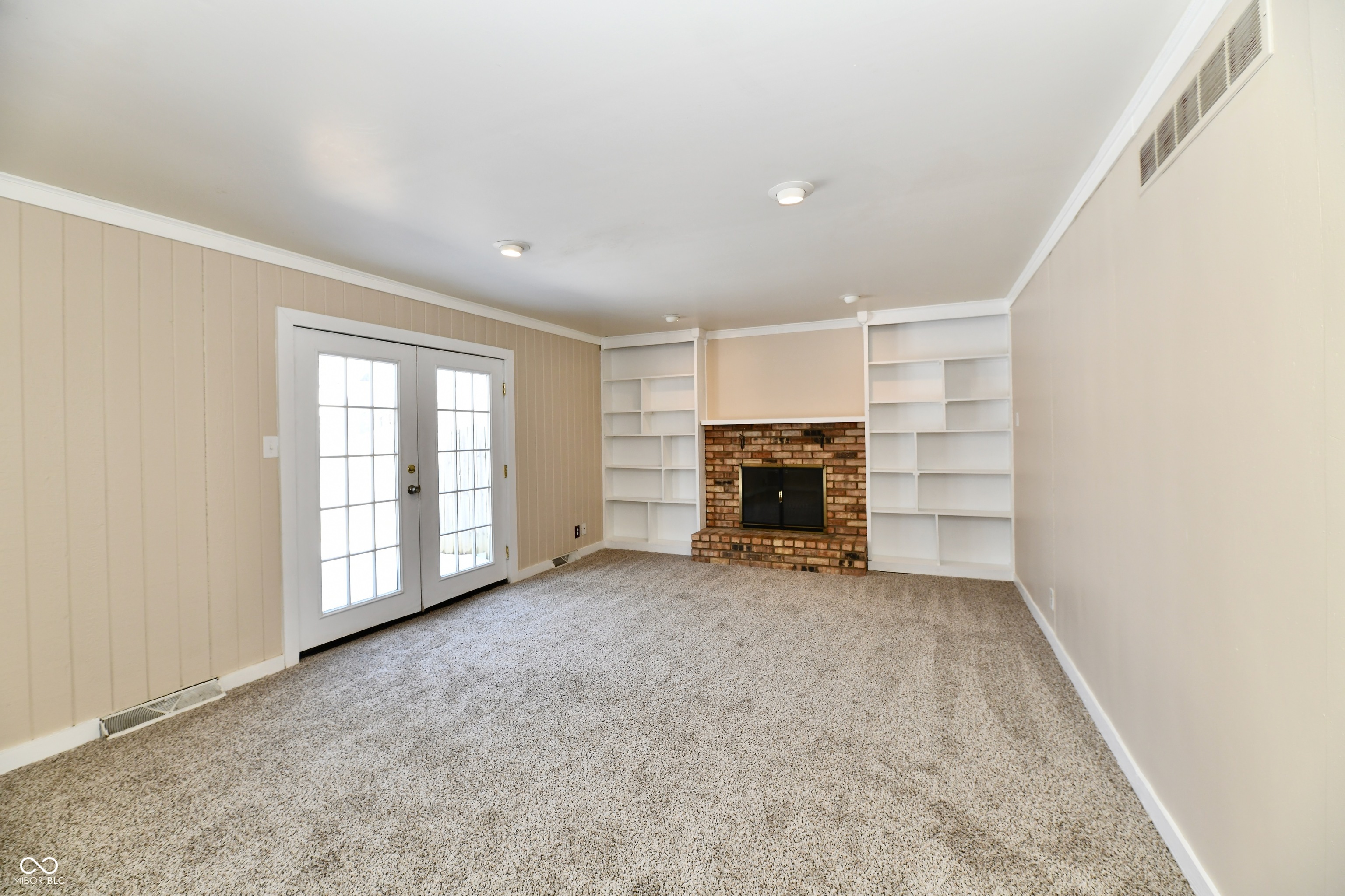 7340 Cape Cod Circle Indianapolis, IN 46220 - Photo 9 of 34