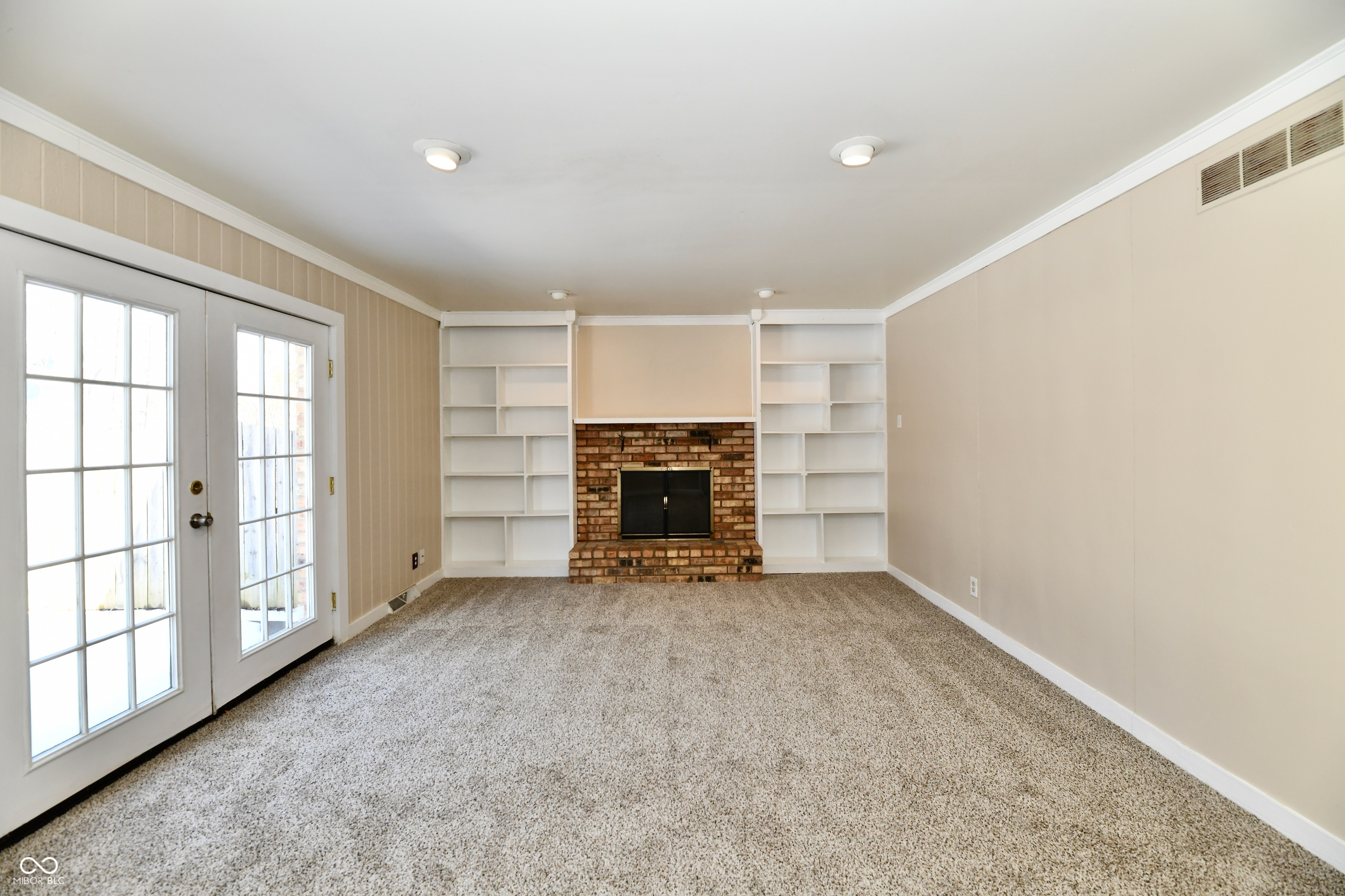 7340 Cape Cod Circle Indianapolis, IN 46220 - Photo 10 of 34