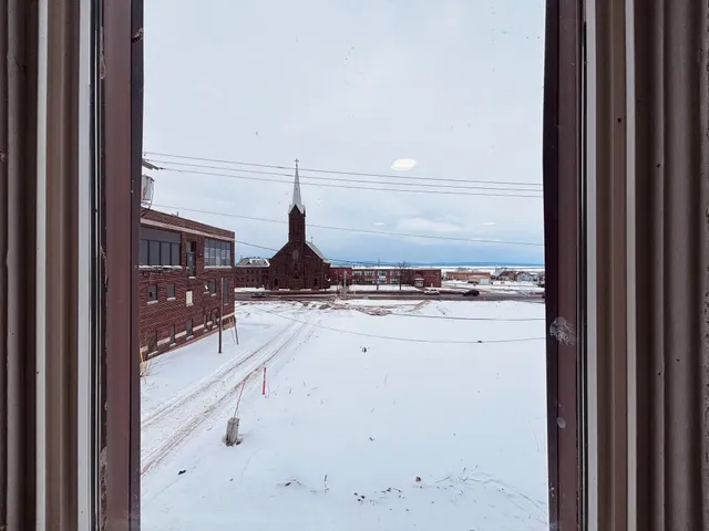 $999 | 213 Main Street East, Ashland, WI 54806