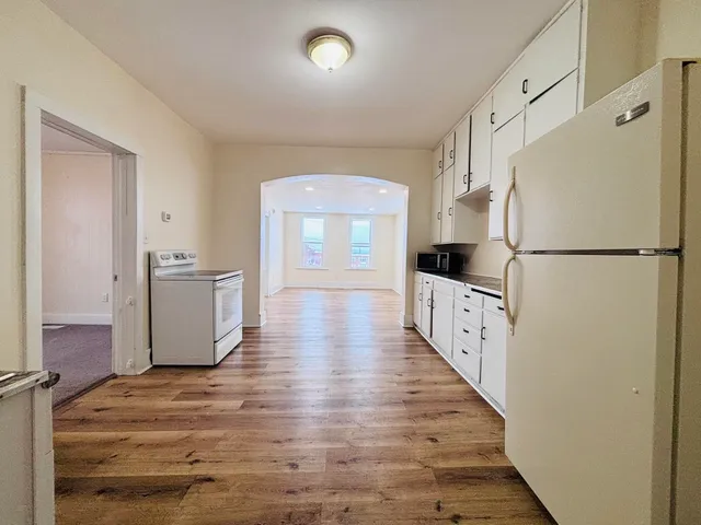 $999 | 213 Main Street East, Ashland, WI 54806