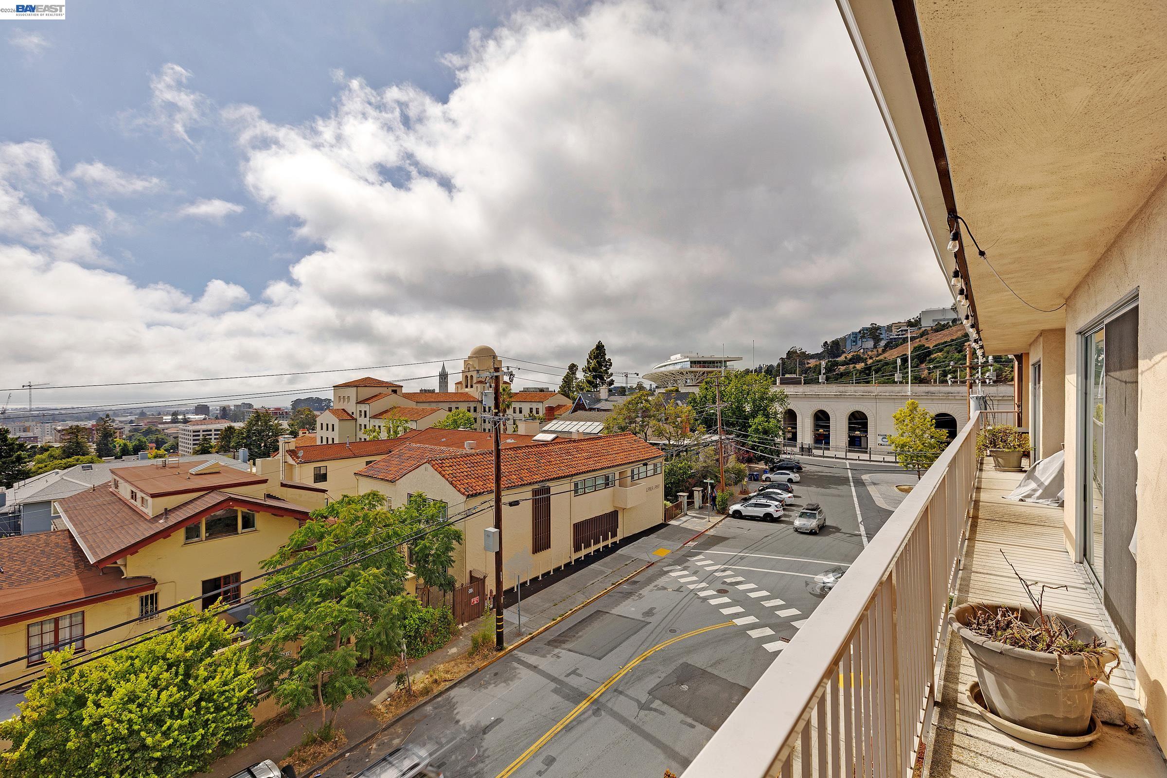2 Panoramic Way, Unit 306 Berkeley, CA 94704 - Photo 25 of 35