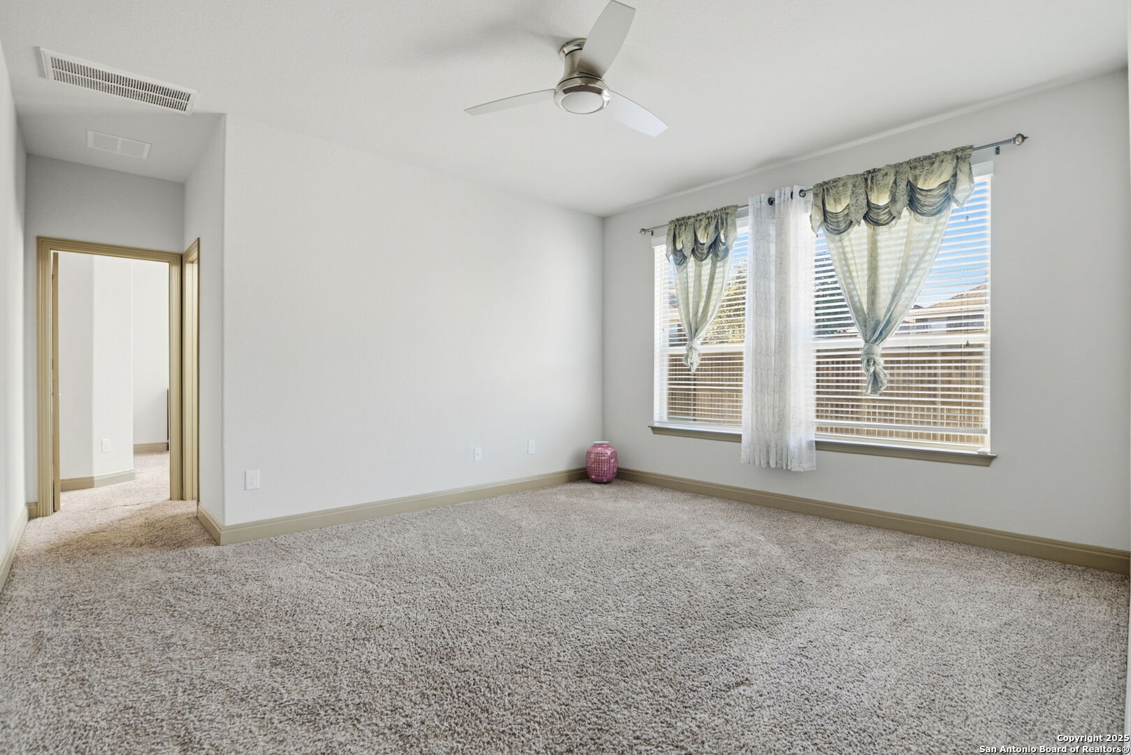 904 Turning Stone Cibolo, TX 78108 - Photo 30 of 35 an empty room with windows