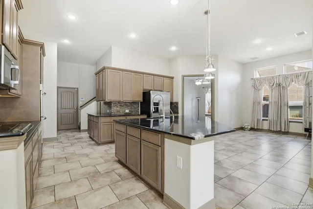 $610,000 | 904 Turning Stone, Cibolo, TX 78108