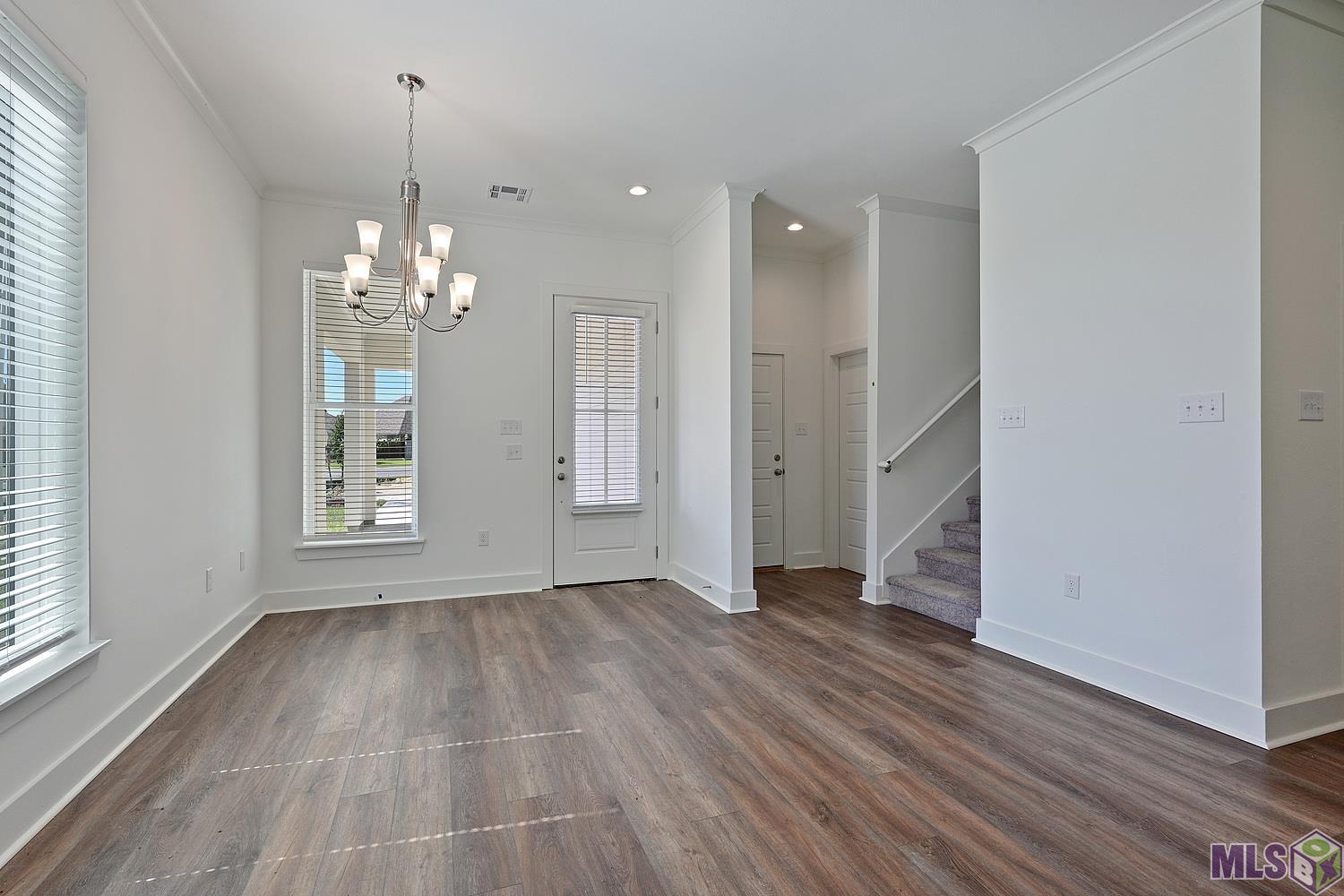 5513 Clearbrook Drive Baton Rouge, LA 70820 - Photo 4 of 17