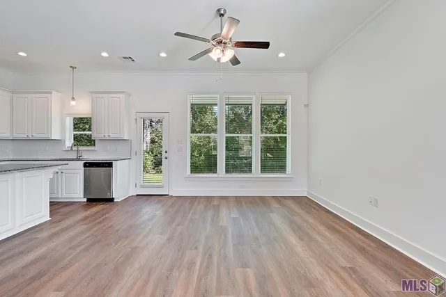 $2,900 | 5513 Clearbrook Drive, Baton Rouge, LA 70820