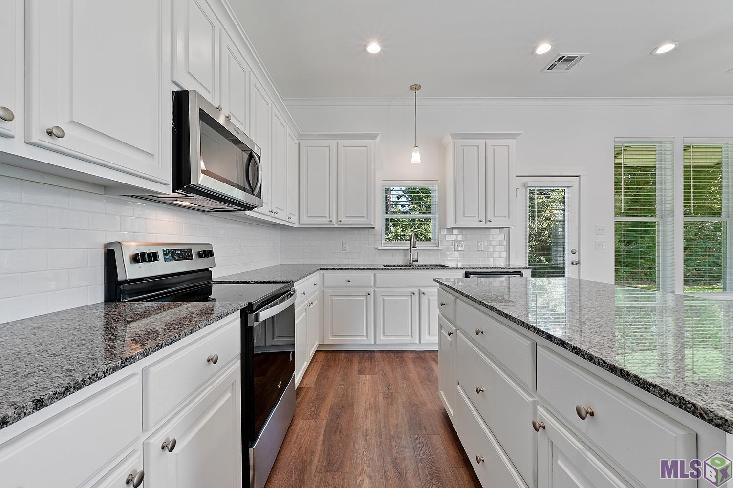 5513 Clearbrook Drive Baton Rouge, LA 70820 - Photo 7 of 17