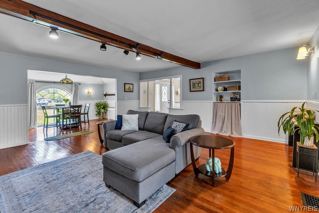 3179 West River Road Grand Island, NY 14072 - Photo 12 of 50