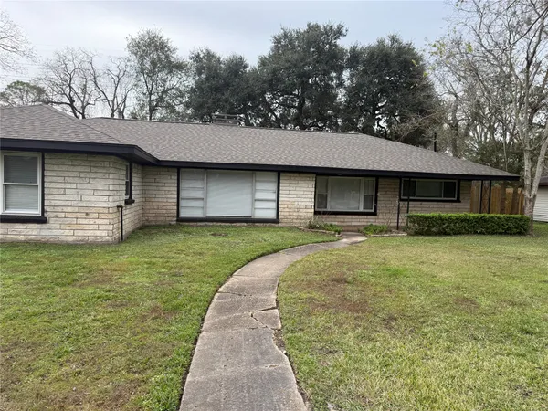 $1,900 | 7070 Brace Street, Houston, TX 77061