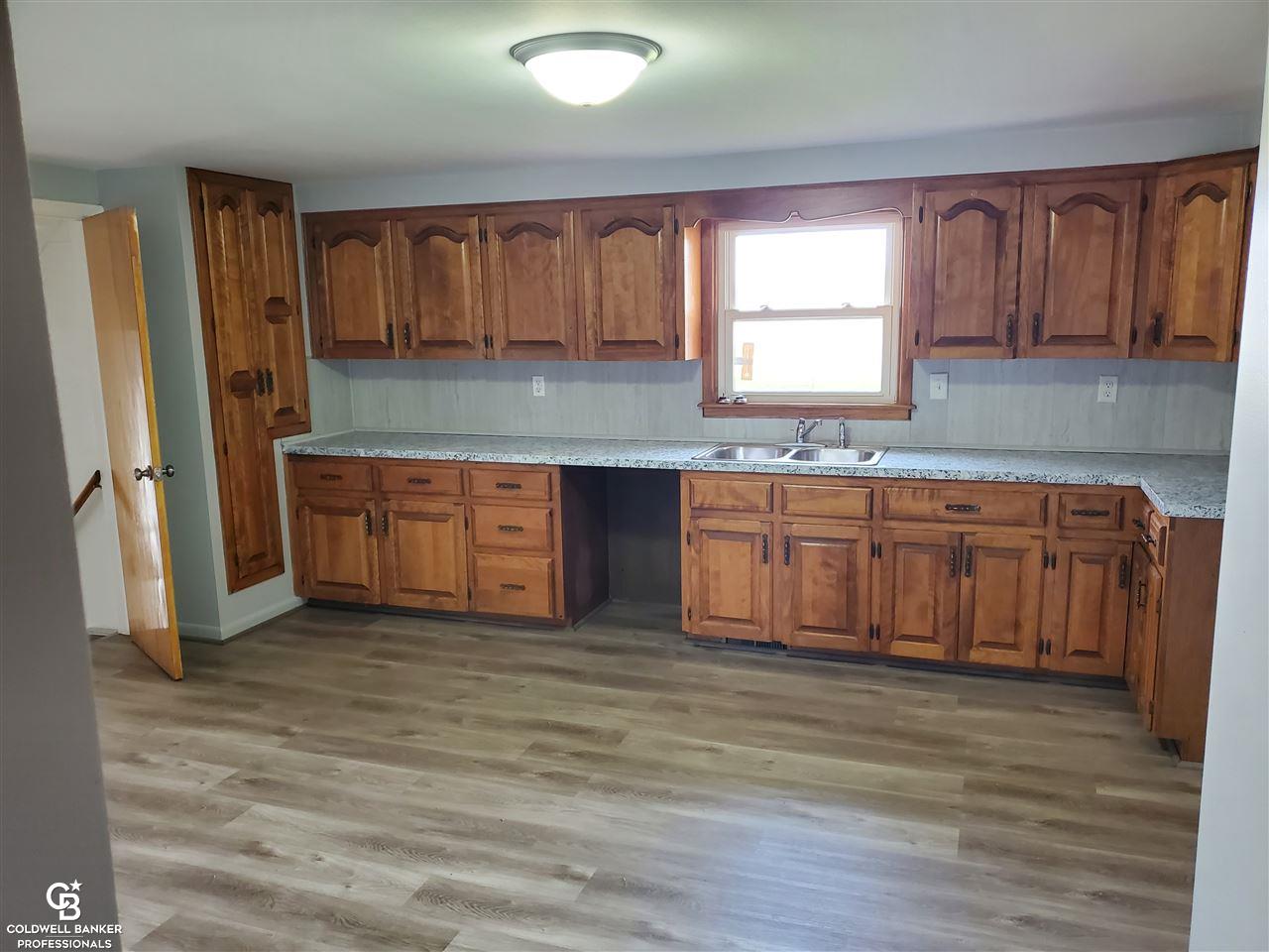 7840 Metcalf Road Avoca, MI 48006 - Photo 2 of 24 50028236-1.JPG