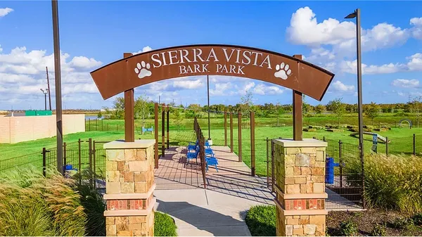 $2,300 | 2211 Salinas Drive, Rosharon, TX 77583