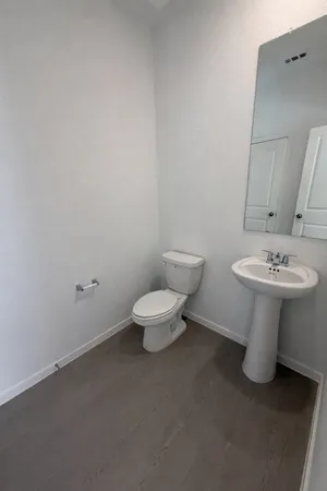 $2,300 | 2211 Salinas Drive, Rosharon, TX 77583