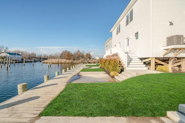 a view of outdoor space yard and patio