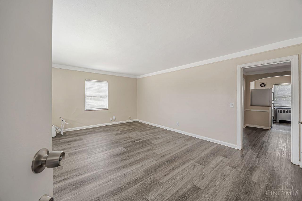 3166 Werk Road Cincinnati, OH 45211 - Photo 6 of 38 Gallery Image 6