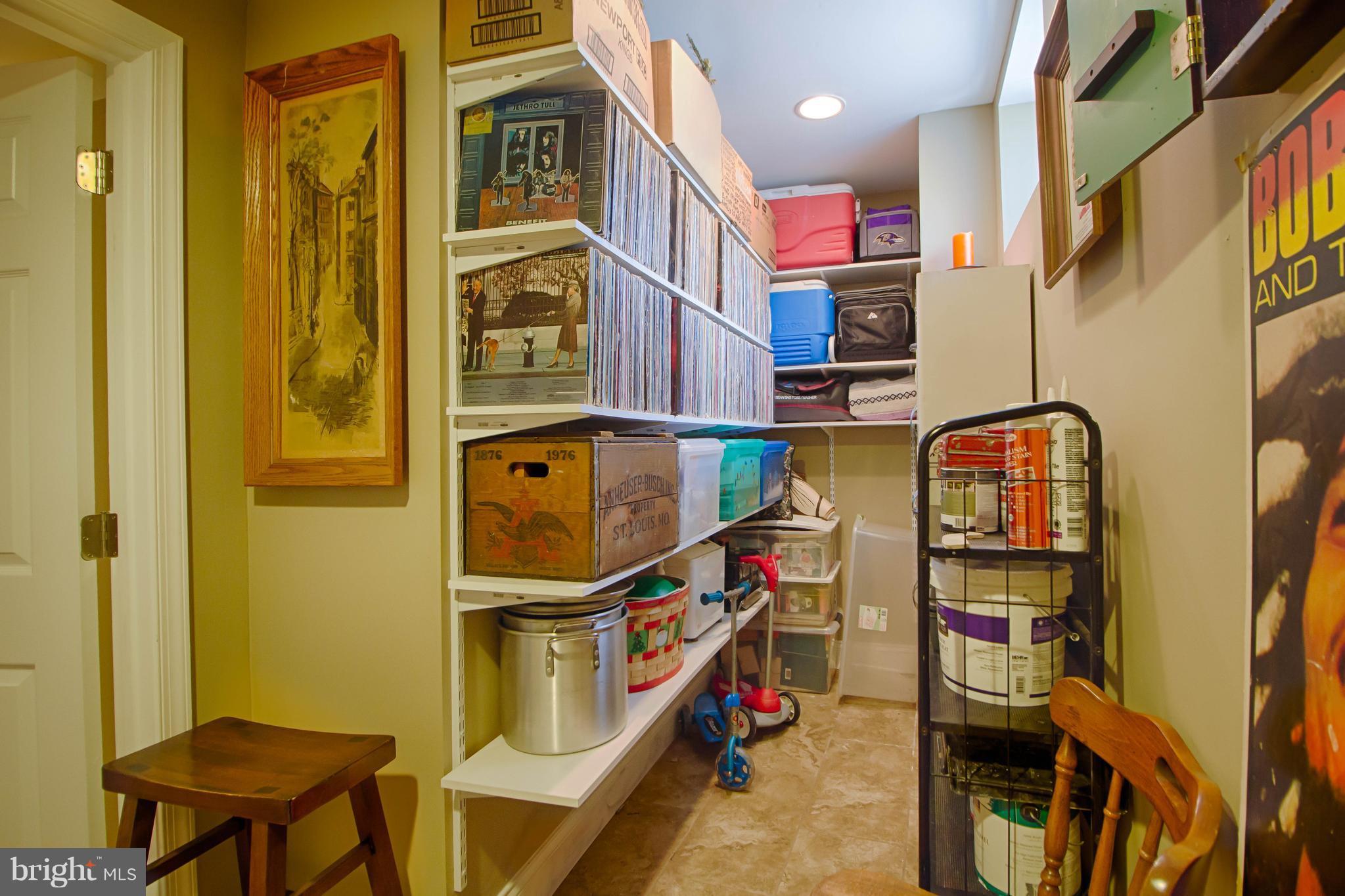 910 South Paca Street Baltimore, MD 21230 - Photo 25 of 30 Basement
