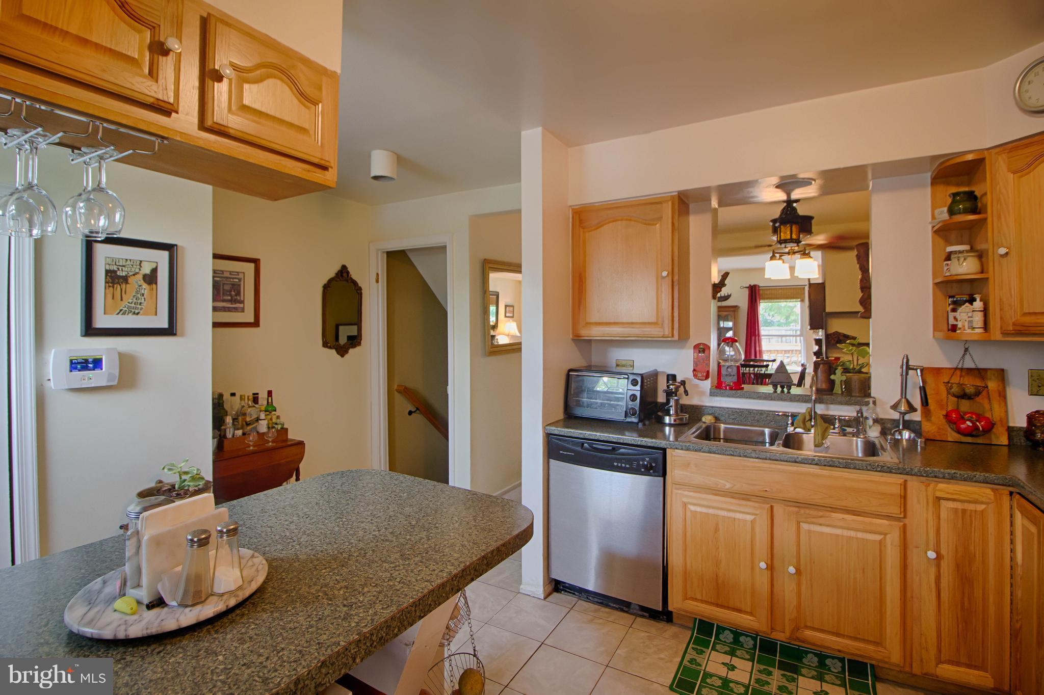 910 South Paca Street Baltimore, MD 21230 - Photo 6 of 30 Kitchen