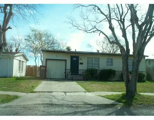 a view of backyard of house