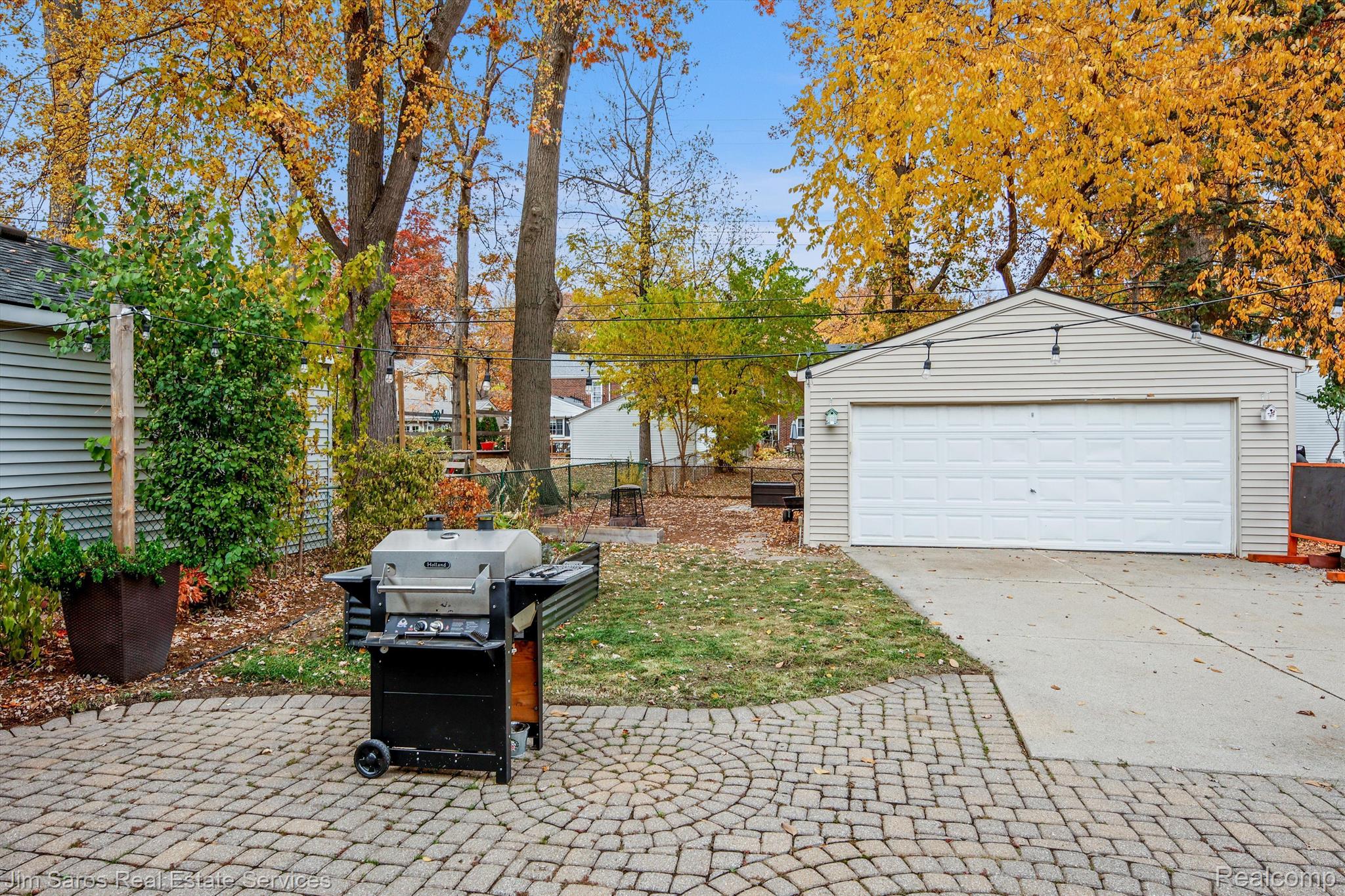 1838 Prestwick Road Grosse Pointe, MI 48236 - Photo 23 of 26