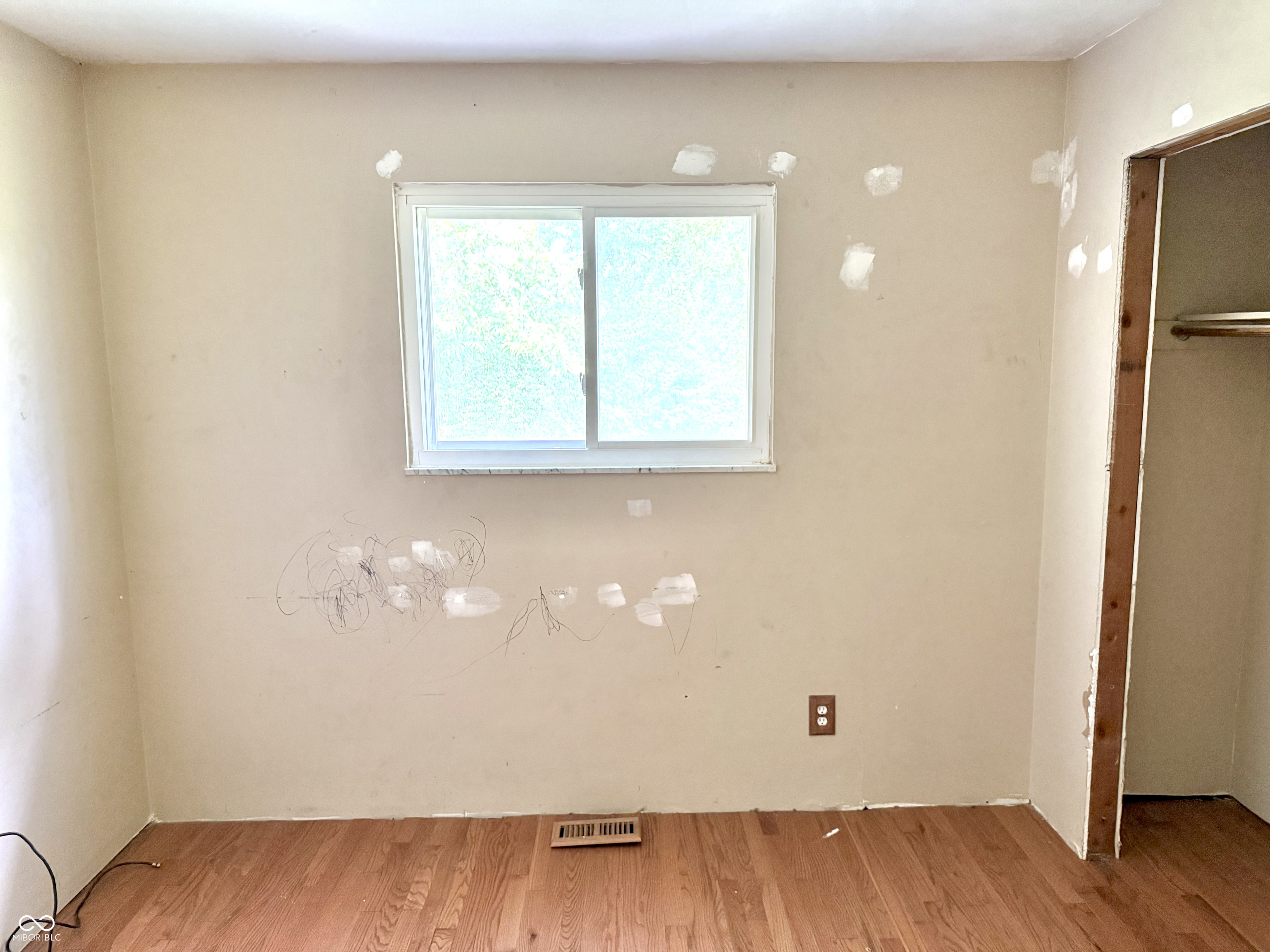 5016 Olive Branch Road Greenwood, IN 46143 - Photo 15 of 60 Gallery Image 15