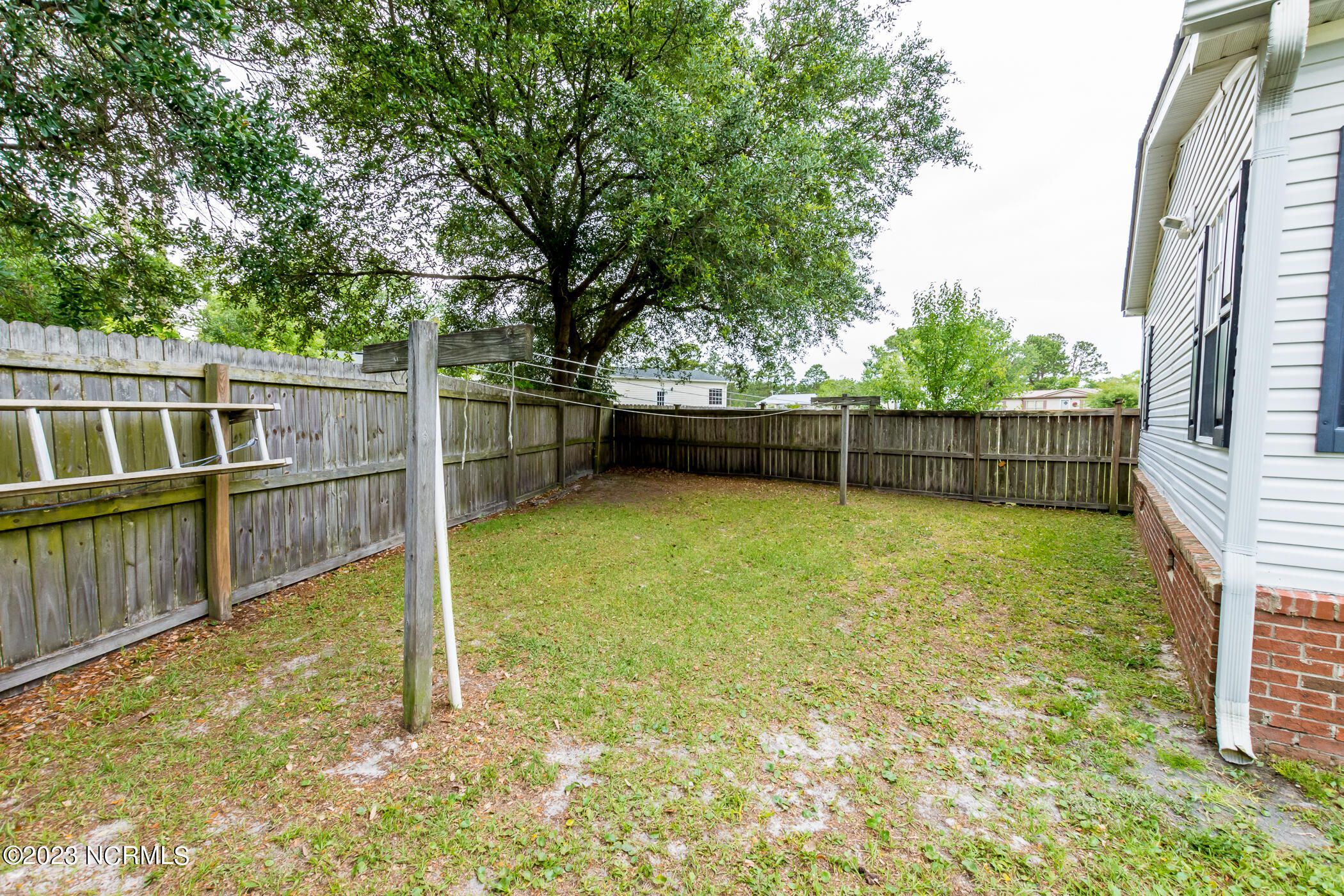 115 North Queens Street Hubert, NC 28539 - Photo 60 of 84 115 N Queens St-80