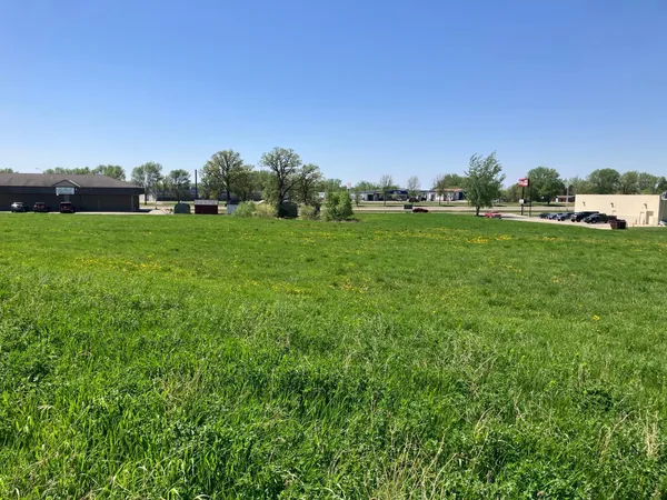 $125,000 | 1241 College Way, Fergus Falls, MN 56537