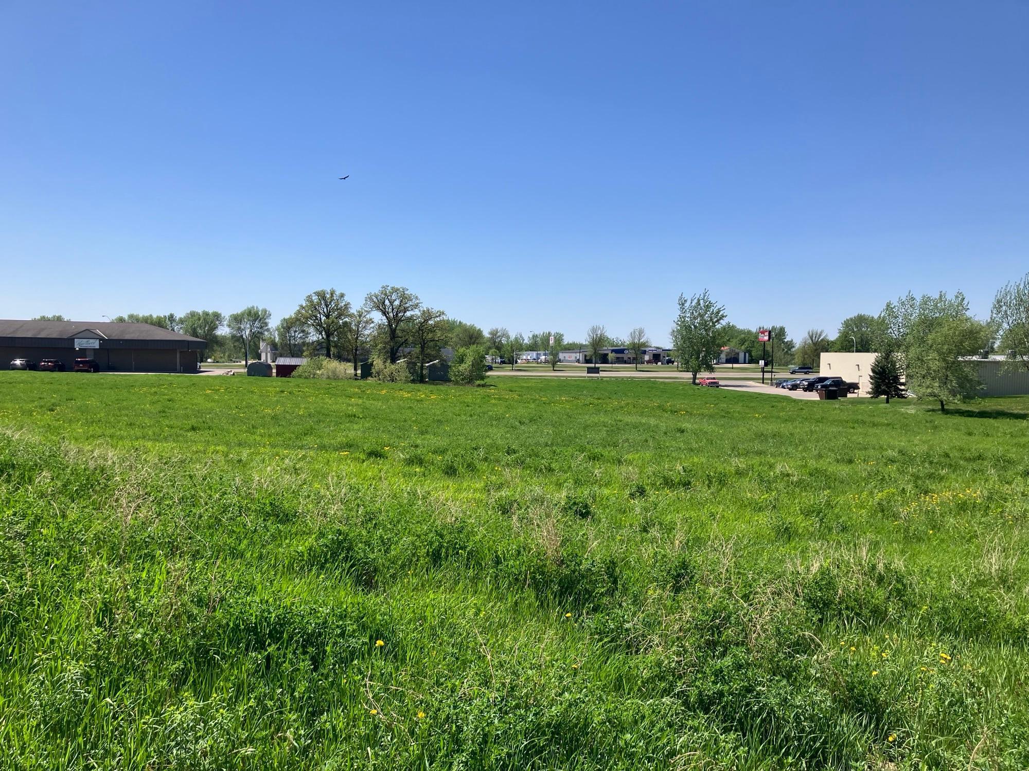 1241 College Way Fergus Falls, MN 56537 - Photo 4 of 8