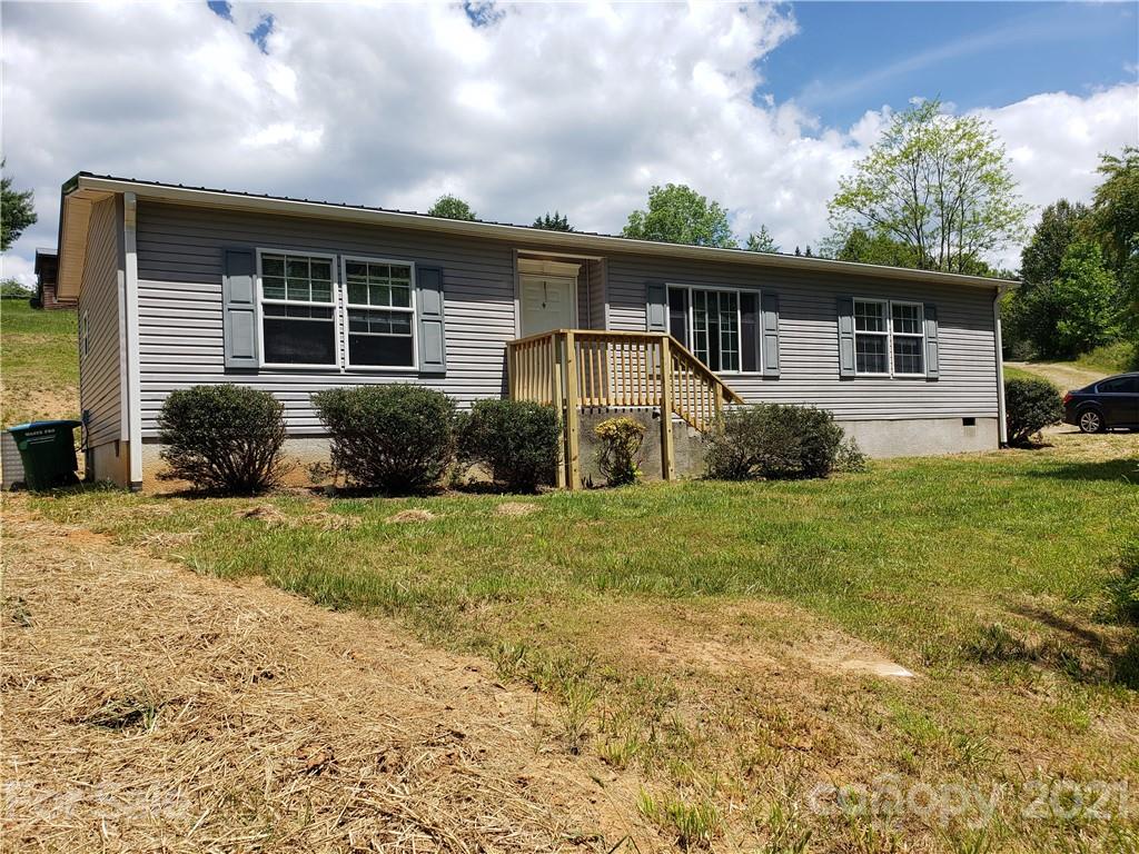 926 Jackson Loop Road Flat Rock, NC 28731 - Photo 19 of 20 Gallery Image 19