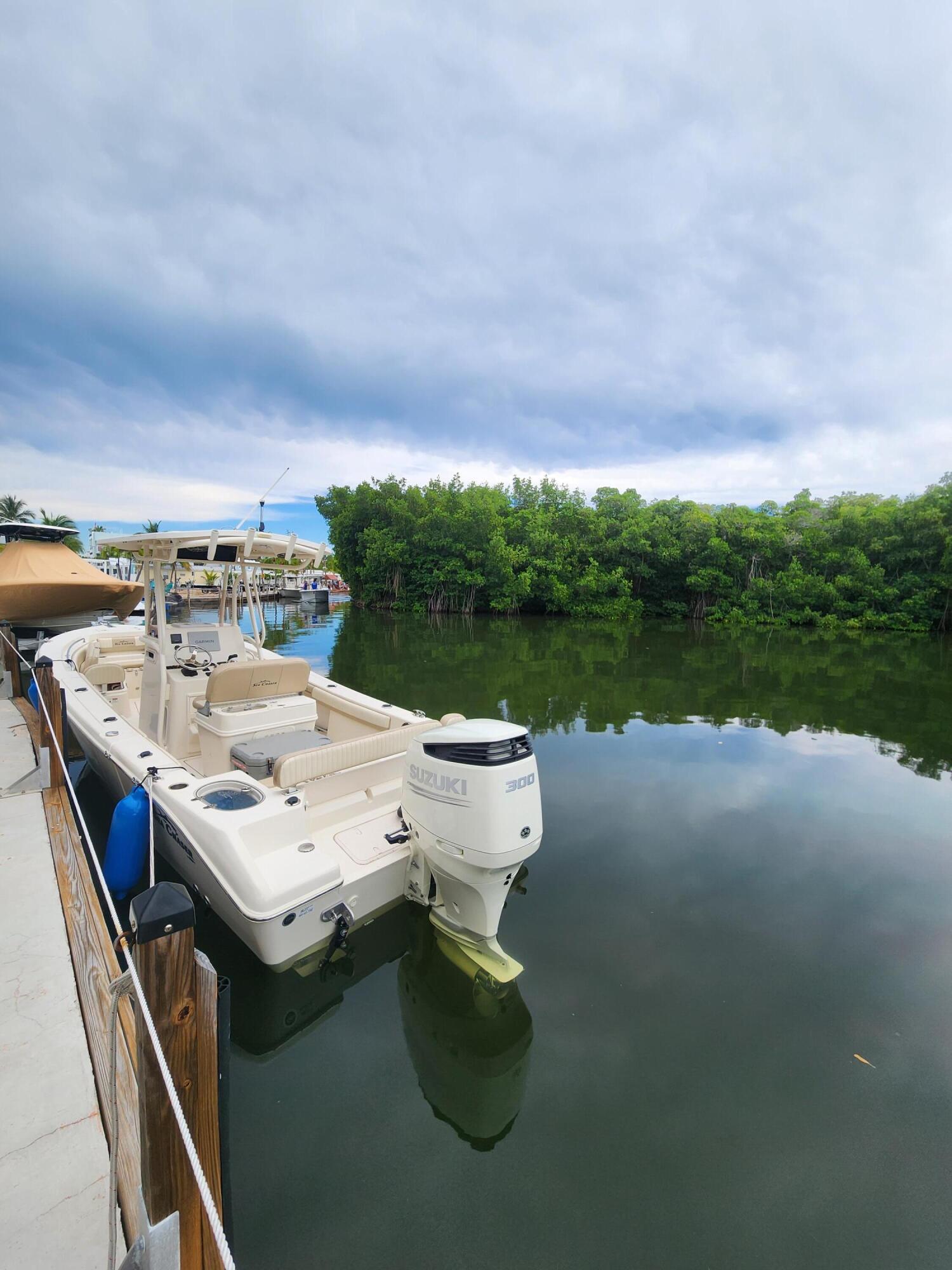 325 Calusa Street, Unit 234 Key Largo, FL 33037 - Photo 19 of 46 a terrace with a city view and lake view