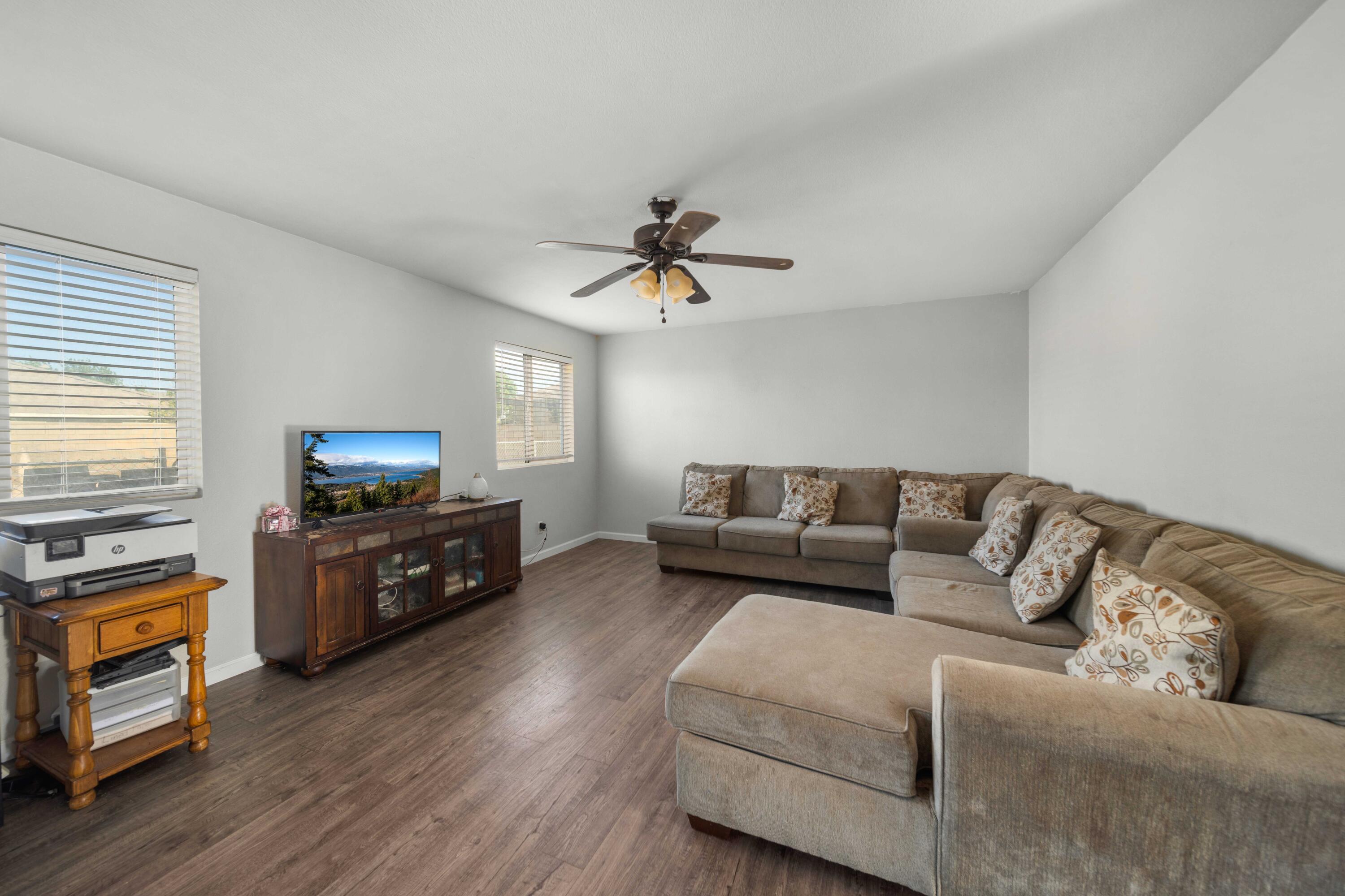 43048 Rucker St-1
