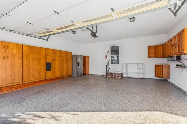 $304,900 | 502 Westpark Circle, Winston-Salem, NC 27103