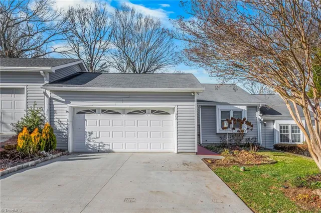 $304,900 | 502 Westpark Circle, Winston-Salem, NC 27103