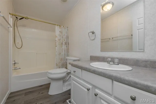 $300,000 | 28048 Beverly Drive, Wright City, MO 63390