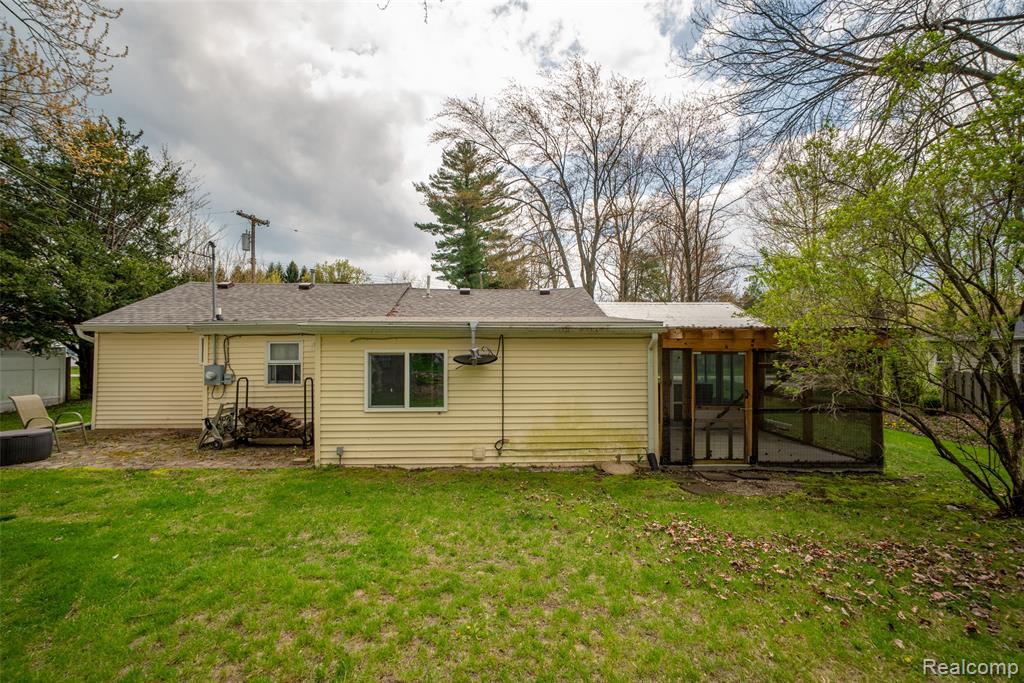 7203 Aspen Road Lexington, MI 48450 - Photo 24 of 27