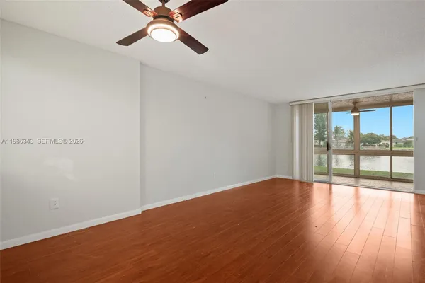 $174,900 | 9599 Weldon Circle, Unit A112, Tamarac, FL 33321