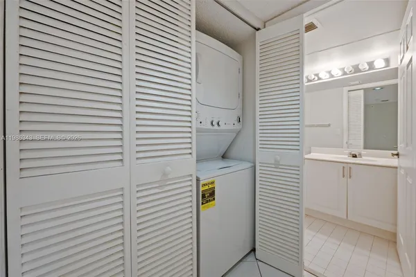 $174,900 | 9599 Weldon Circle, Unit A112, Tamarac, FL 33321