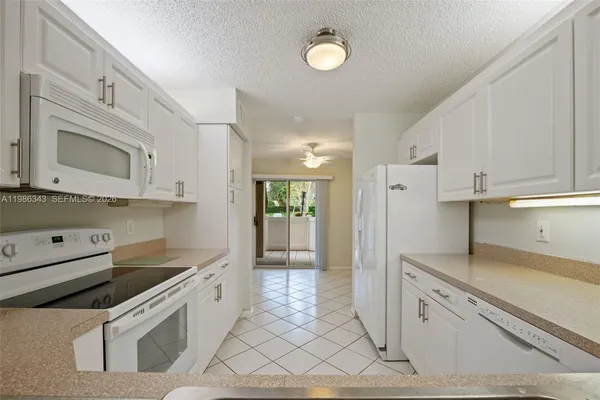 $174,900 | 9599 Weldon Circle, Unit A112, Tamarac, FL 33321