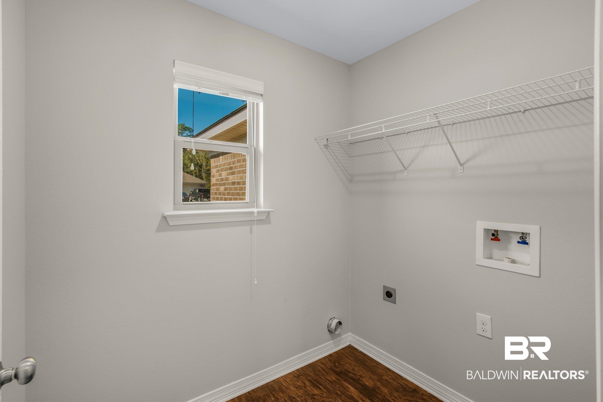 3836 Chesterfield Lane Foley, AL 36535 - Photo 26 of 38 Laundry Room